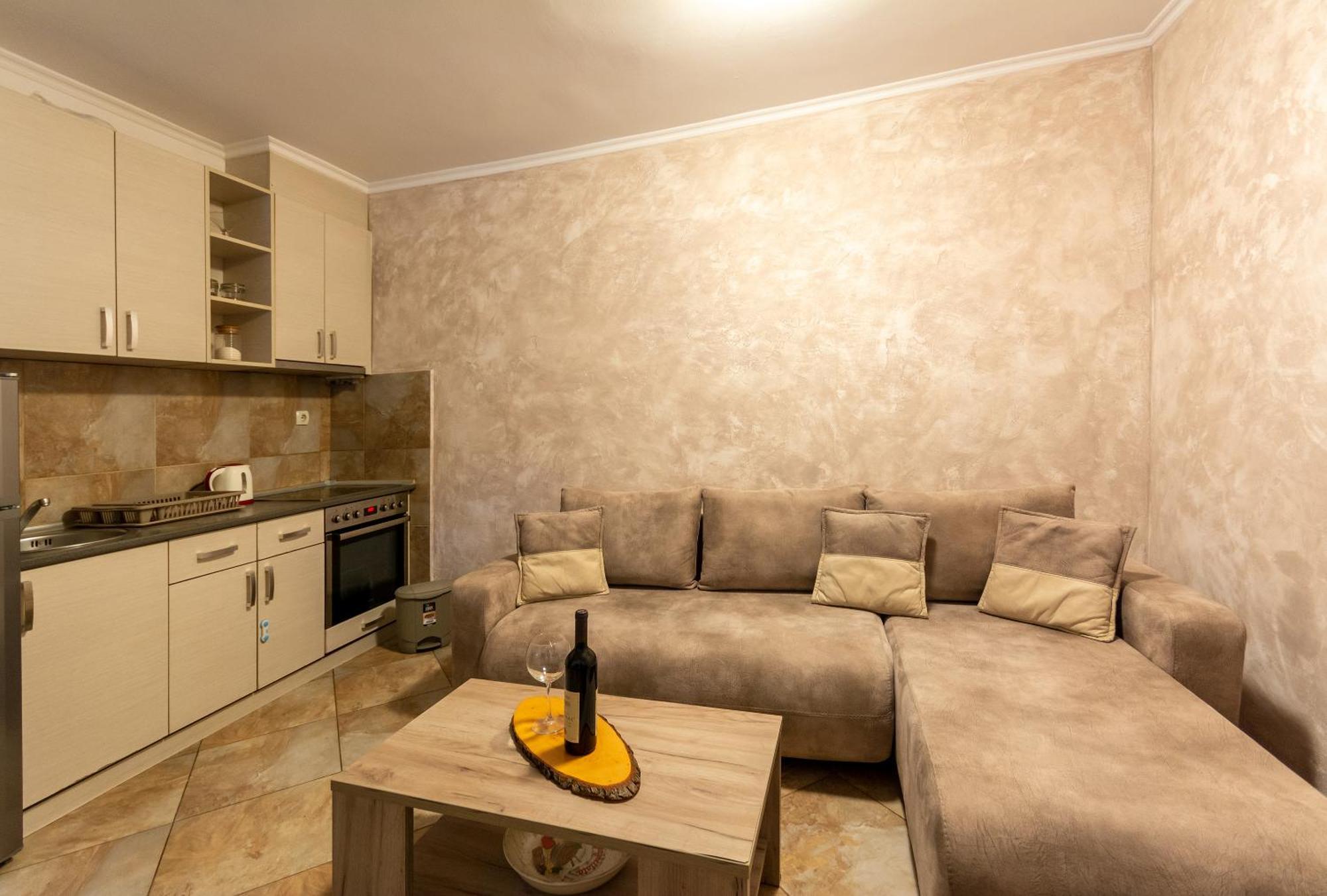 Sea Pearl Apartments Рафаиловичи Экстерьер фото